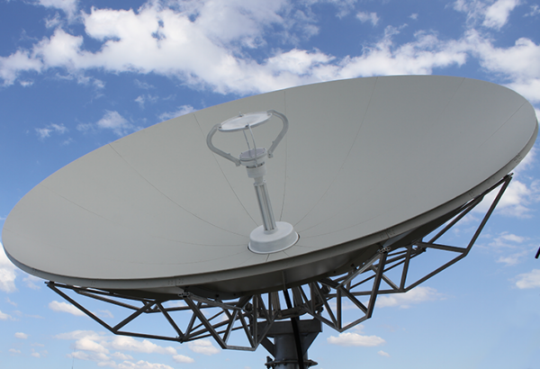 Av-Comm 4.5m Ku Band Inclined Orbit Satellite Dish System